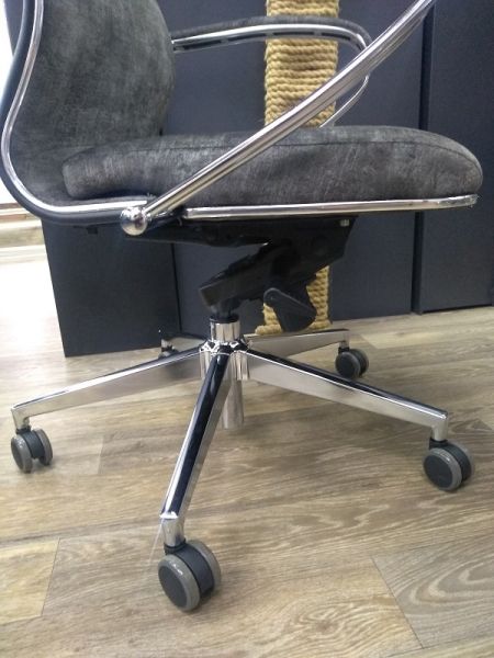 Кресло руководителя METTA Ergolife SynchroSit 10 (Синхросит 10)