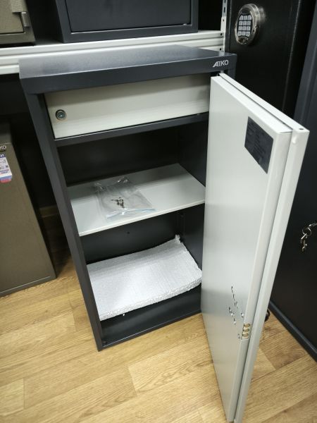 Шкаф бухгалтерский AIKO SL-87Т новый с повреждением (032)